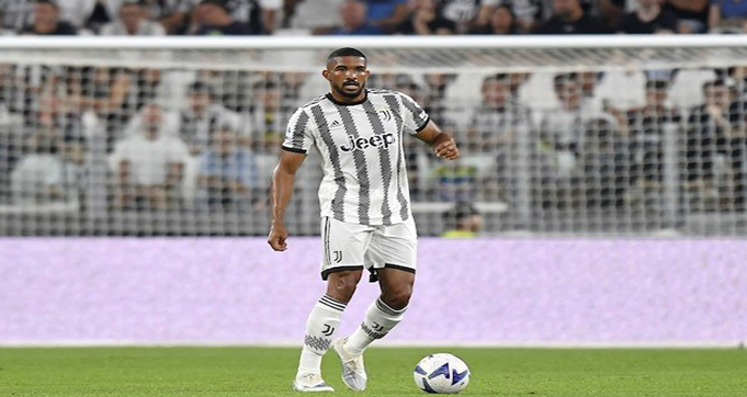 Newcastle Kembali Incar Pemain Seri A Juventus